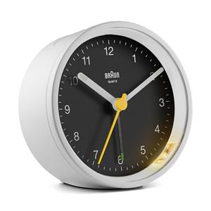 Réveil Braun rond silencieux blanc à cadran noir BC12WB