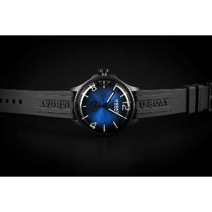 Montre DARKMOON 2028 46.5mm PVD noir cadran bleu 25ème anniversaire